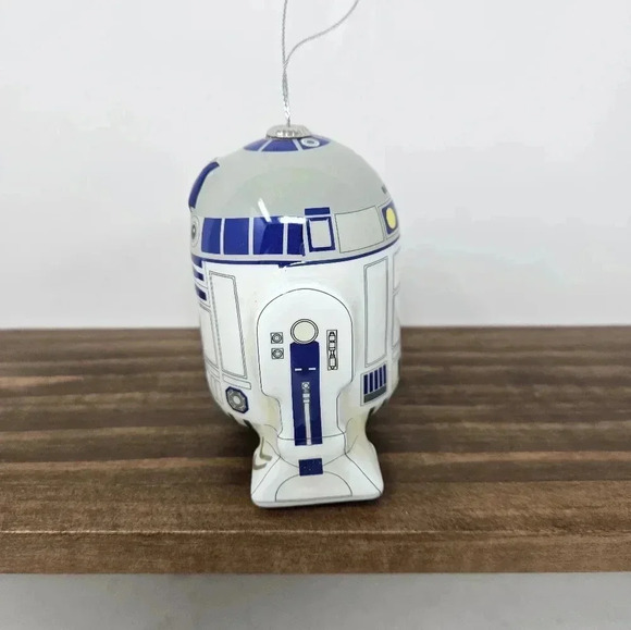 R2-D2 Christmas Ornament - Picture 4 of 6